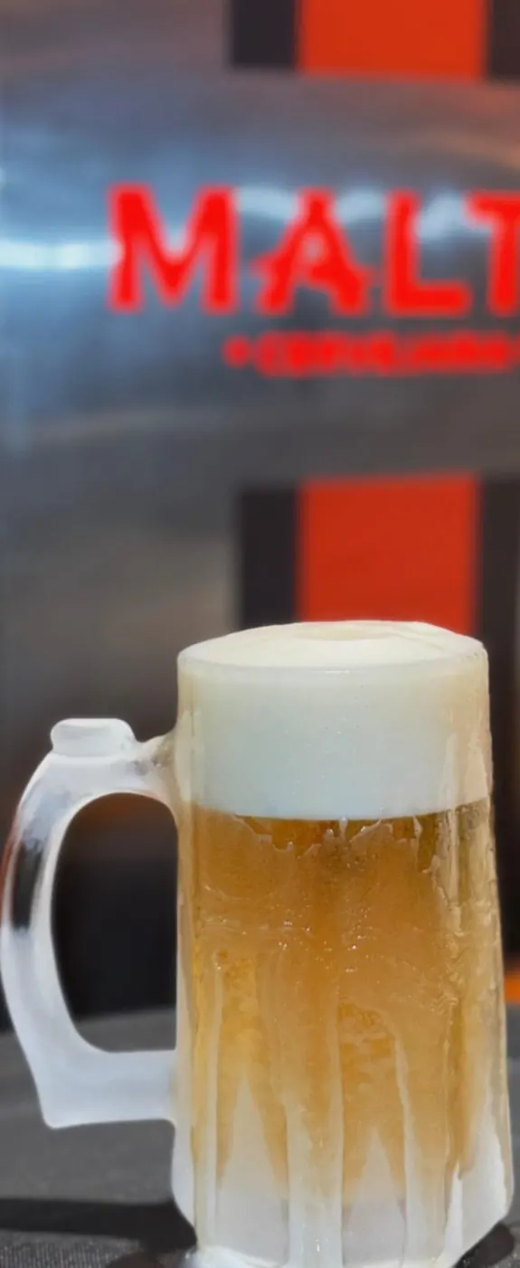Caneca Chopp Maltz gelada